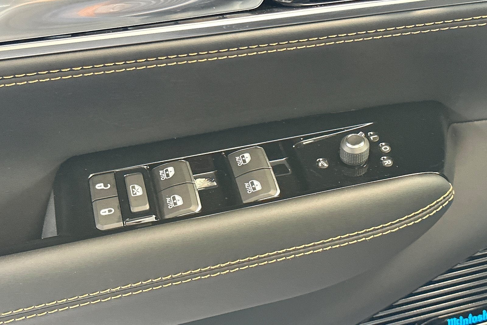 2023 Jeep Grand Wagoneer Series III