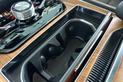 2023 Jeep Grand Wagoneer Series III