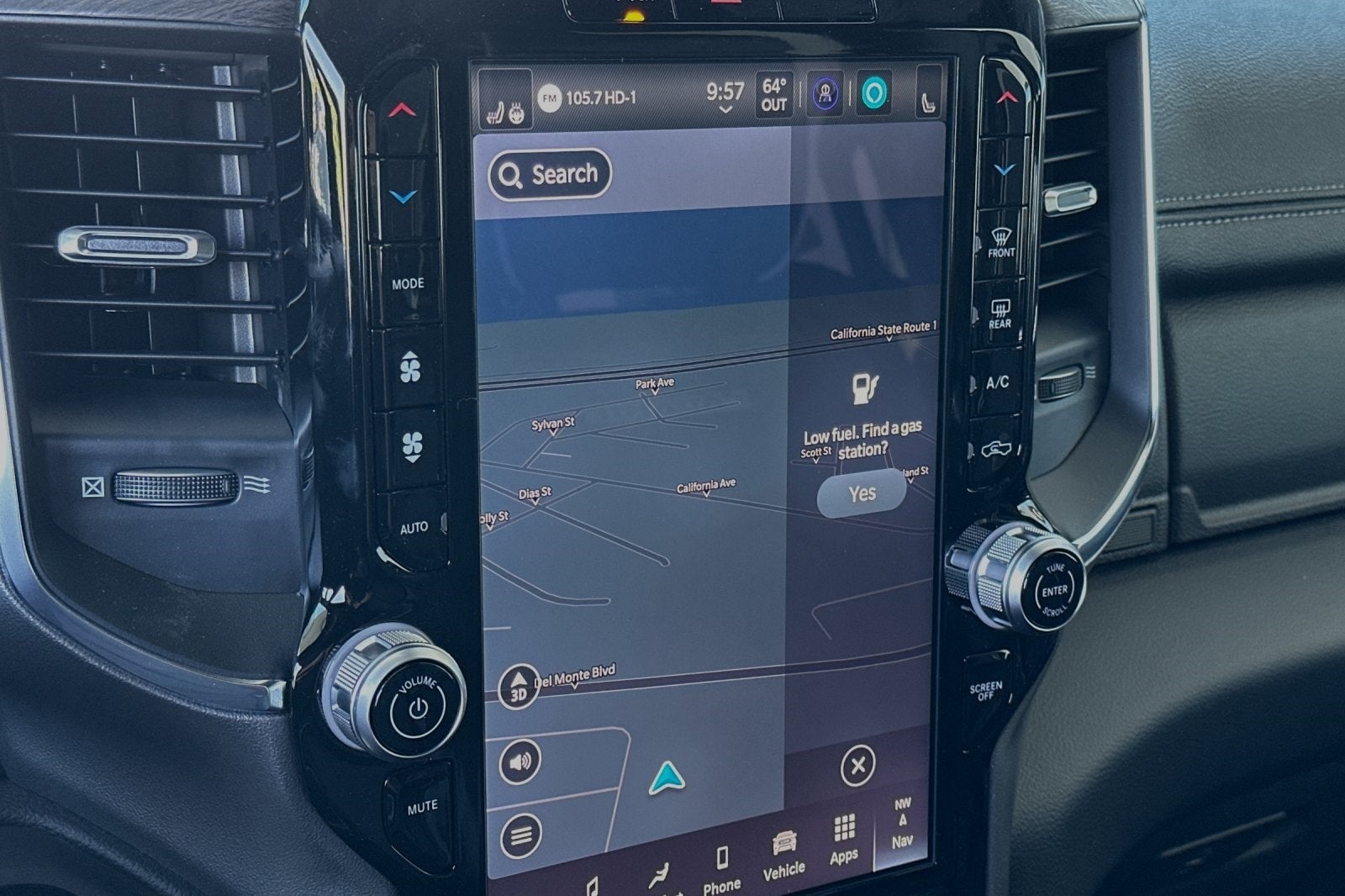 2025 RAM 1500 Laramie