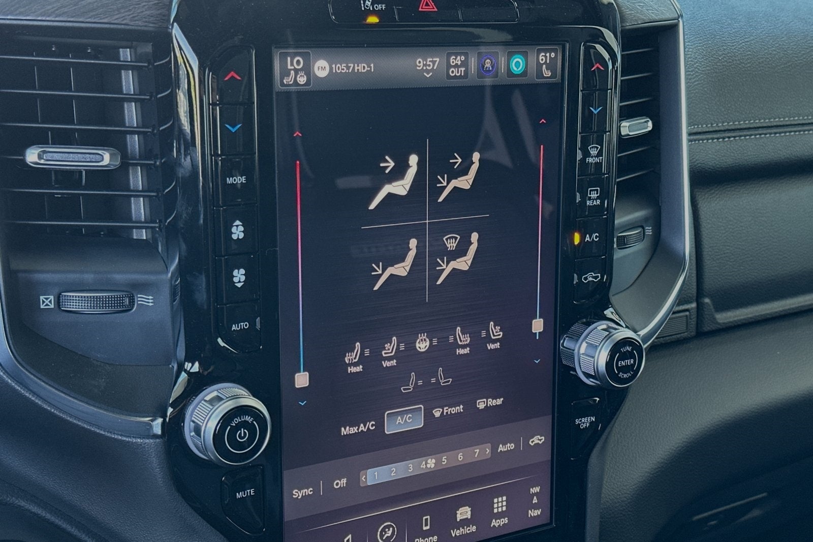 2025 RAM 1500 Laramie