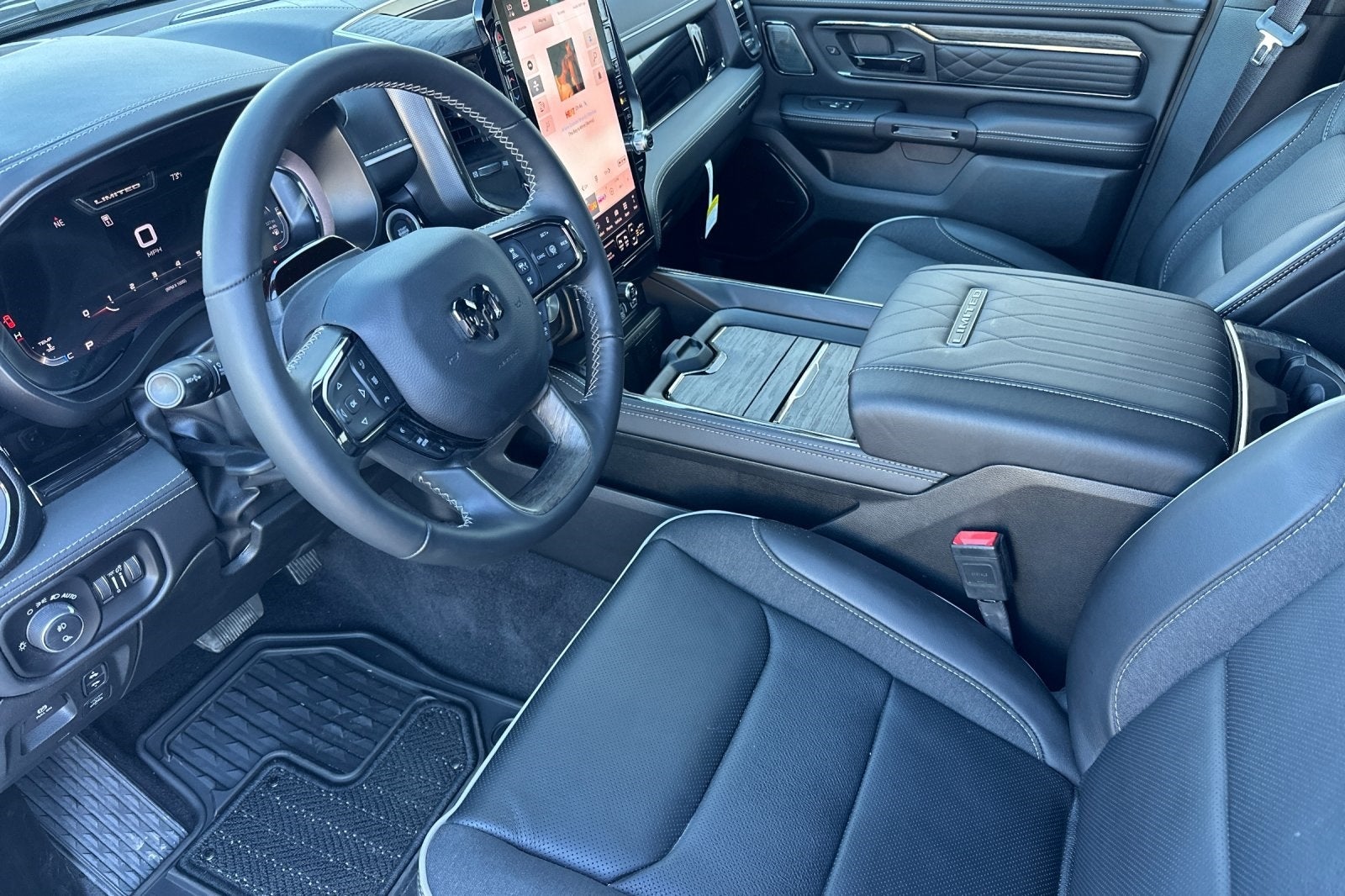 2025 RAM 1500 Limited