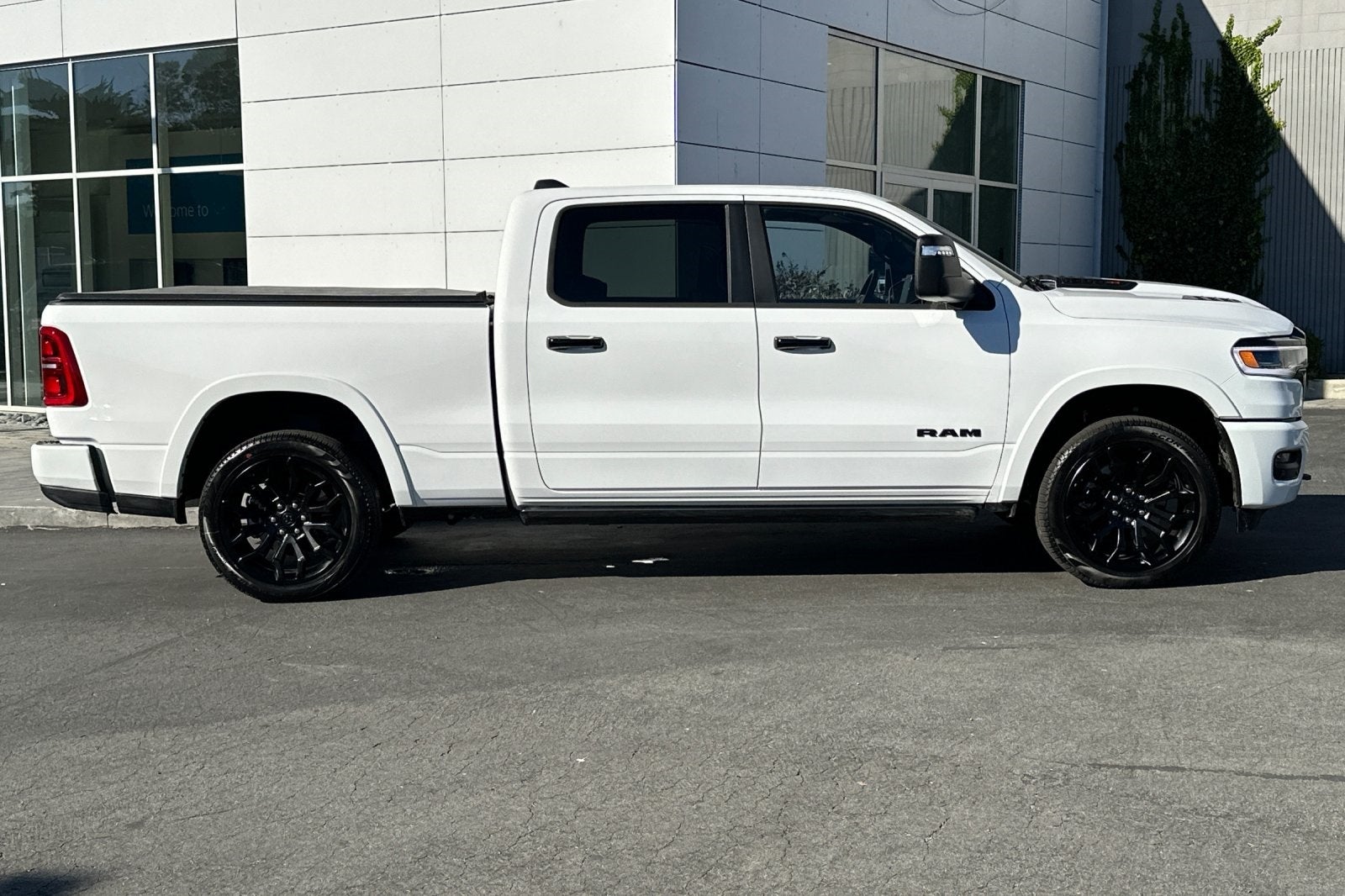 2025 RAM 1500 Limited
