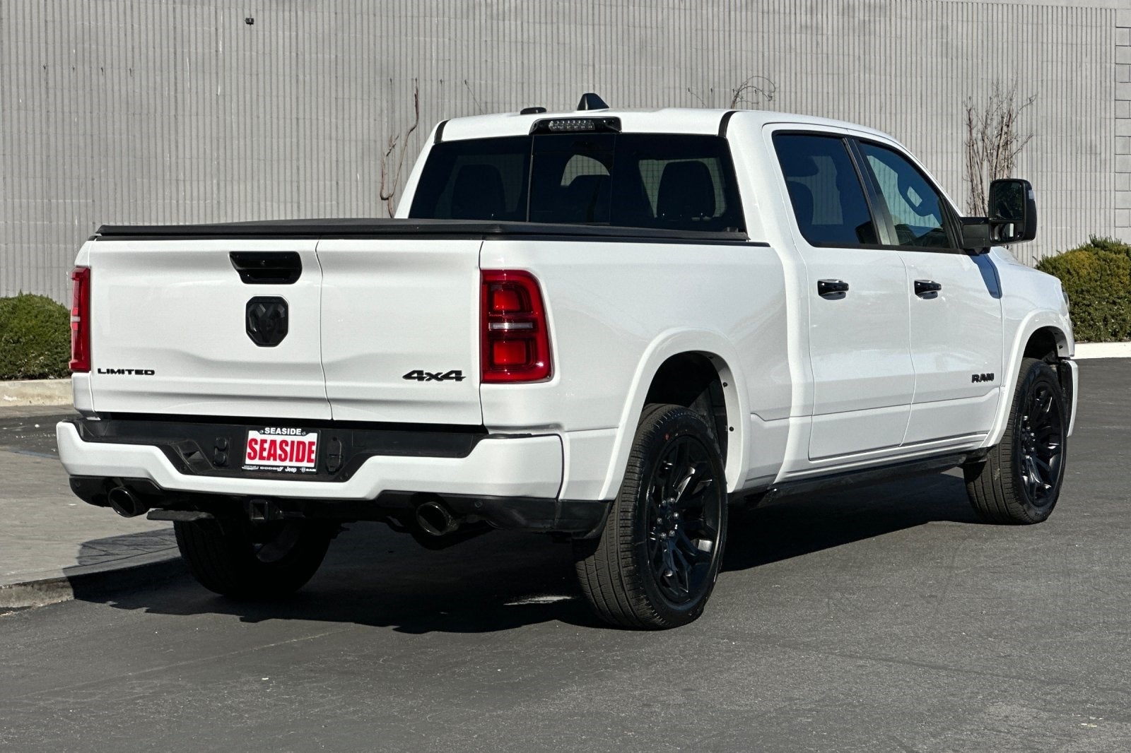 2025 RAM 1500 Limited