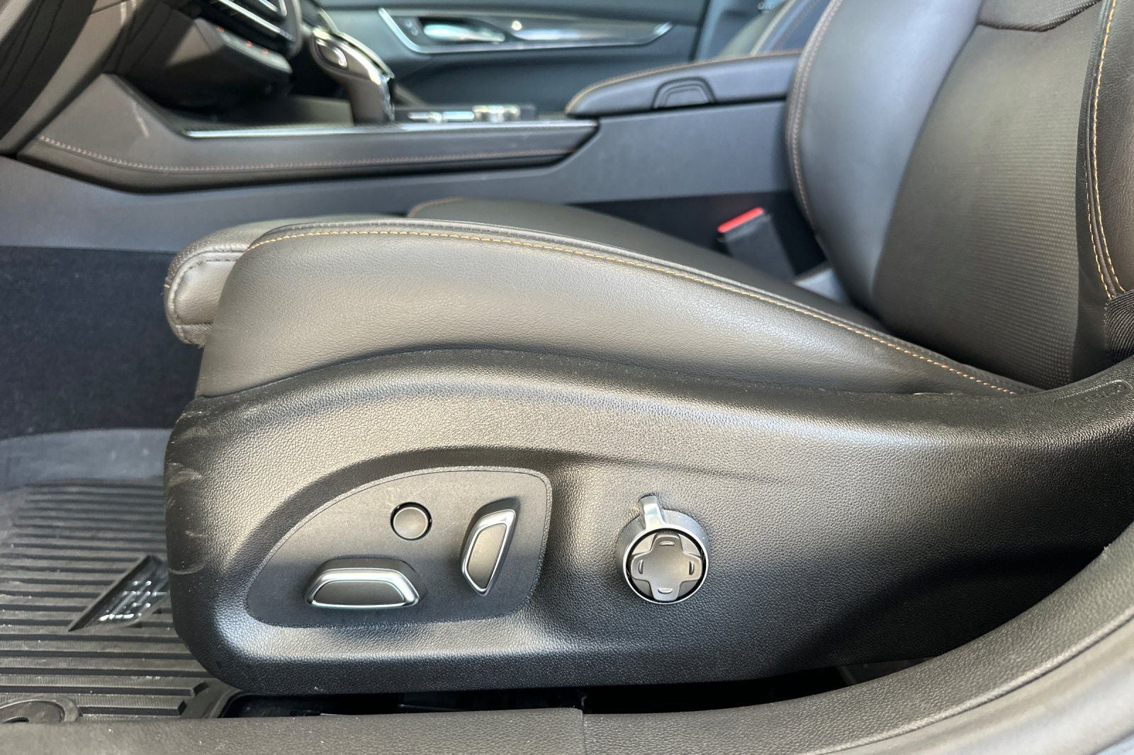 2025 Cadillac CT5 Sport