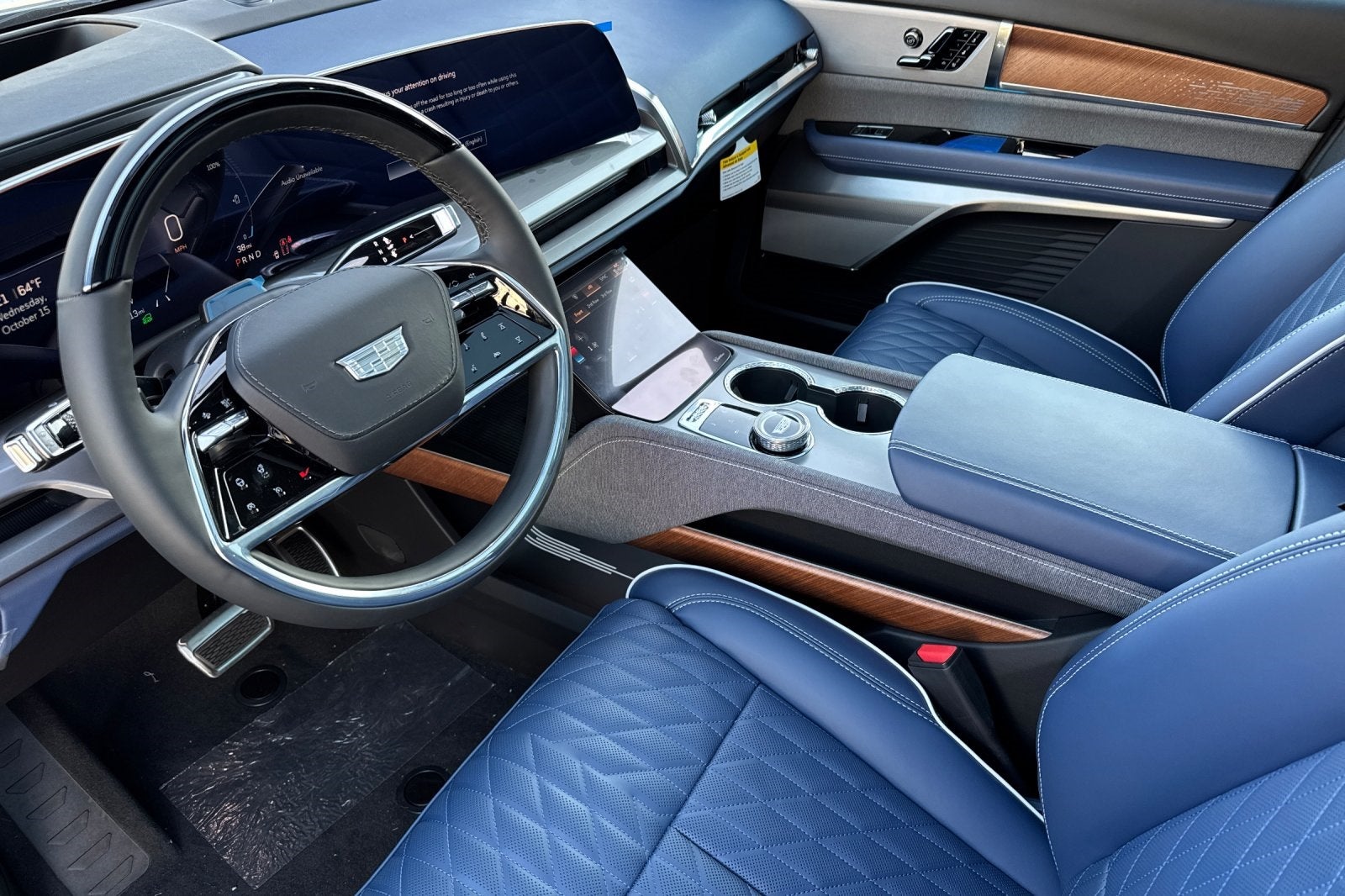 2026 Cadillac VISTIQ Premium Luxury