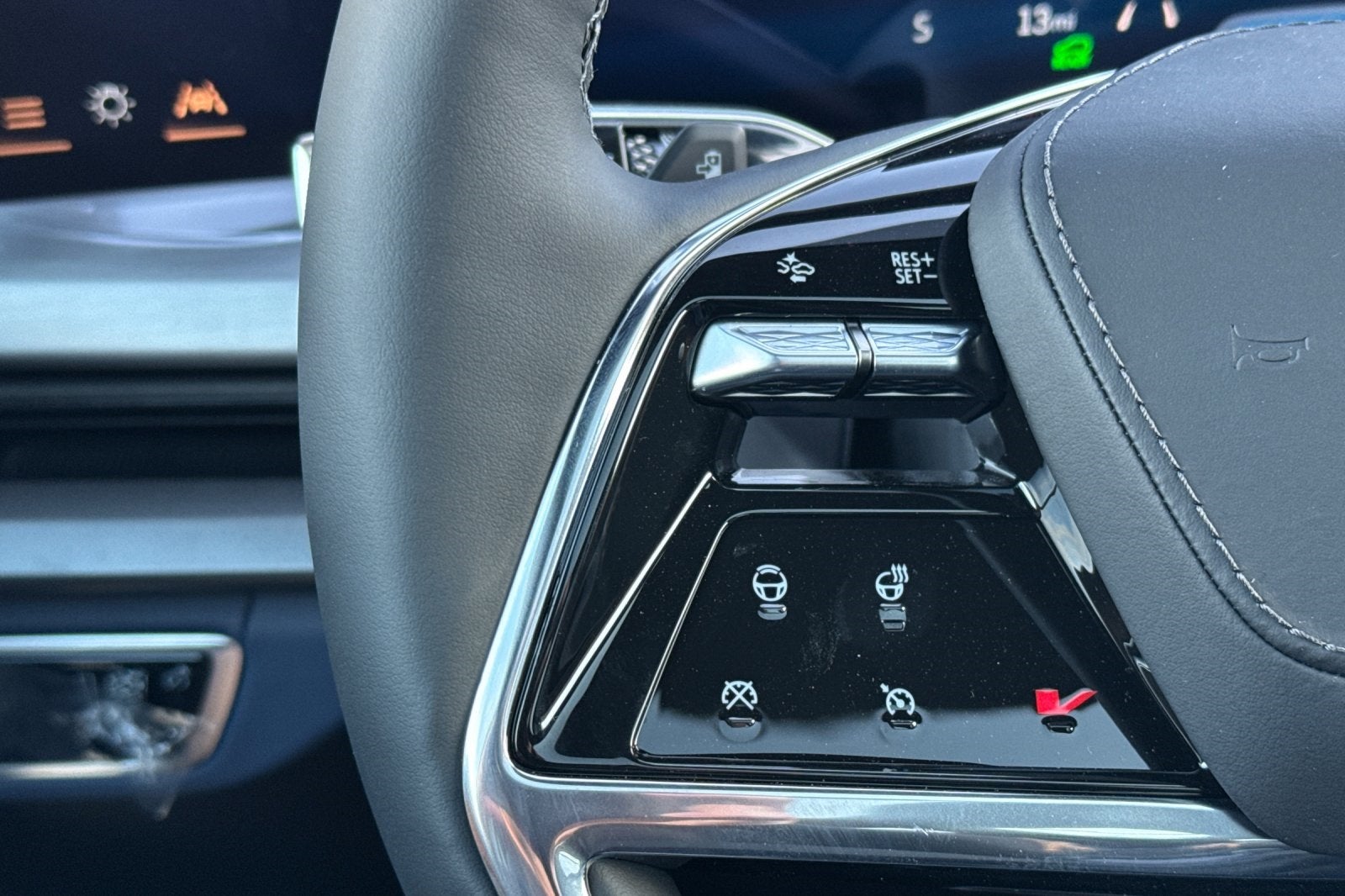 2026 Cadillac VISTIQ Premium Luxury