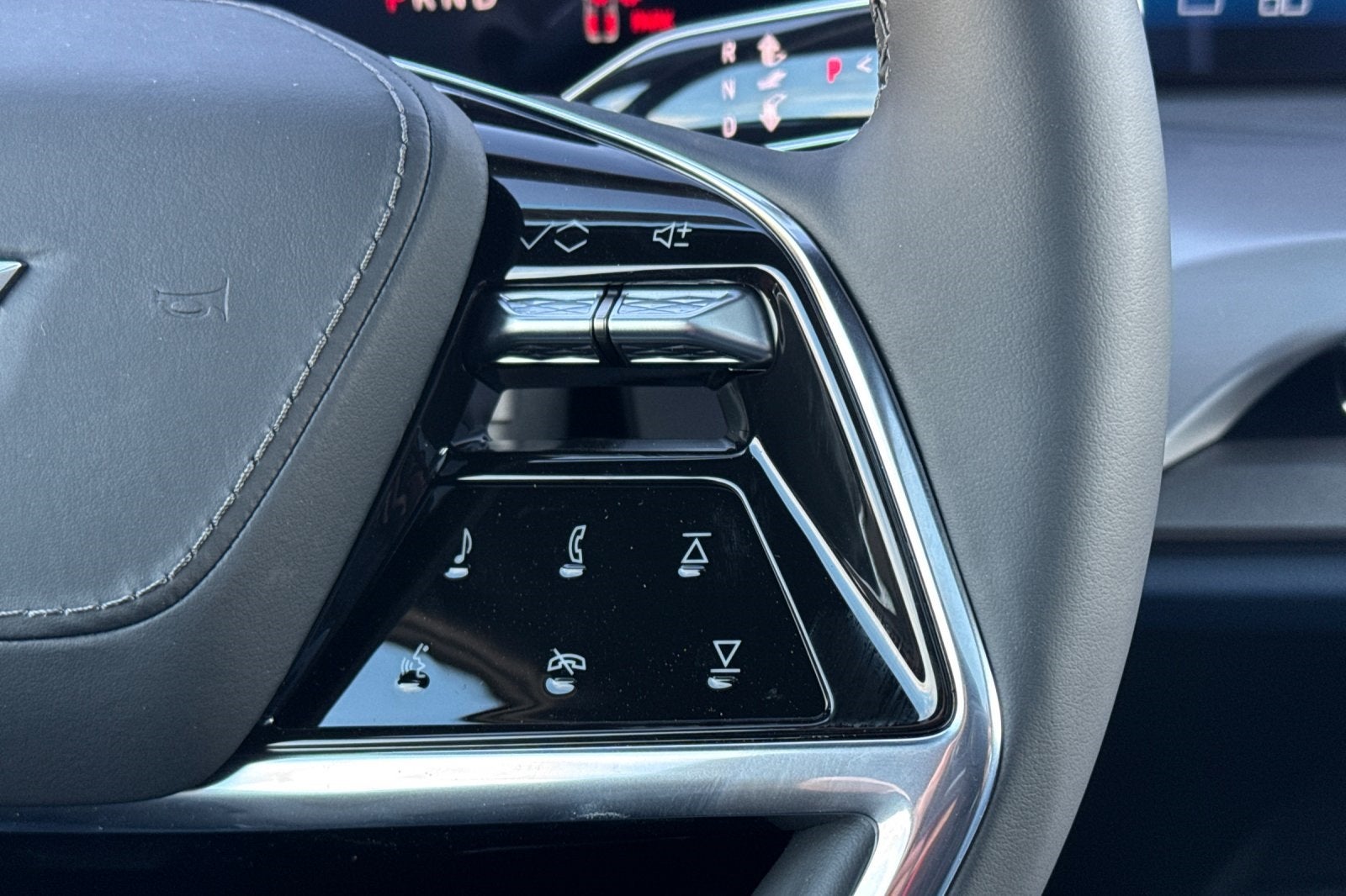 2026 Cadillac VISTIQ Premium Luxury