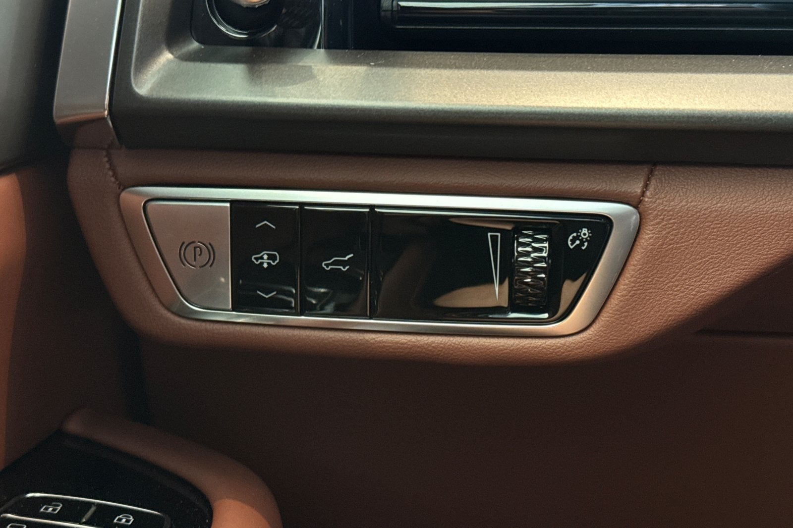 2026 Cadillac VISTIQ Platinum