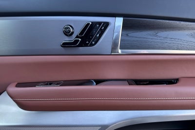 2026 Cadillac VISTIQ Platinum