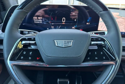 2026 Cadillac VISTIQ Platinum