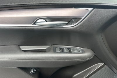 2022 Cadillac XT5 Luxury