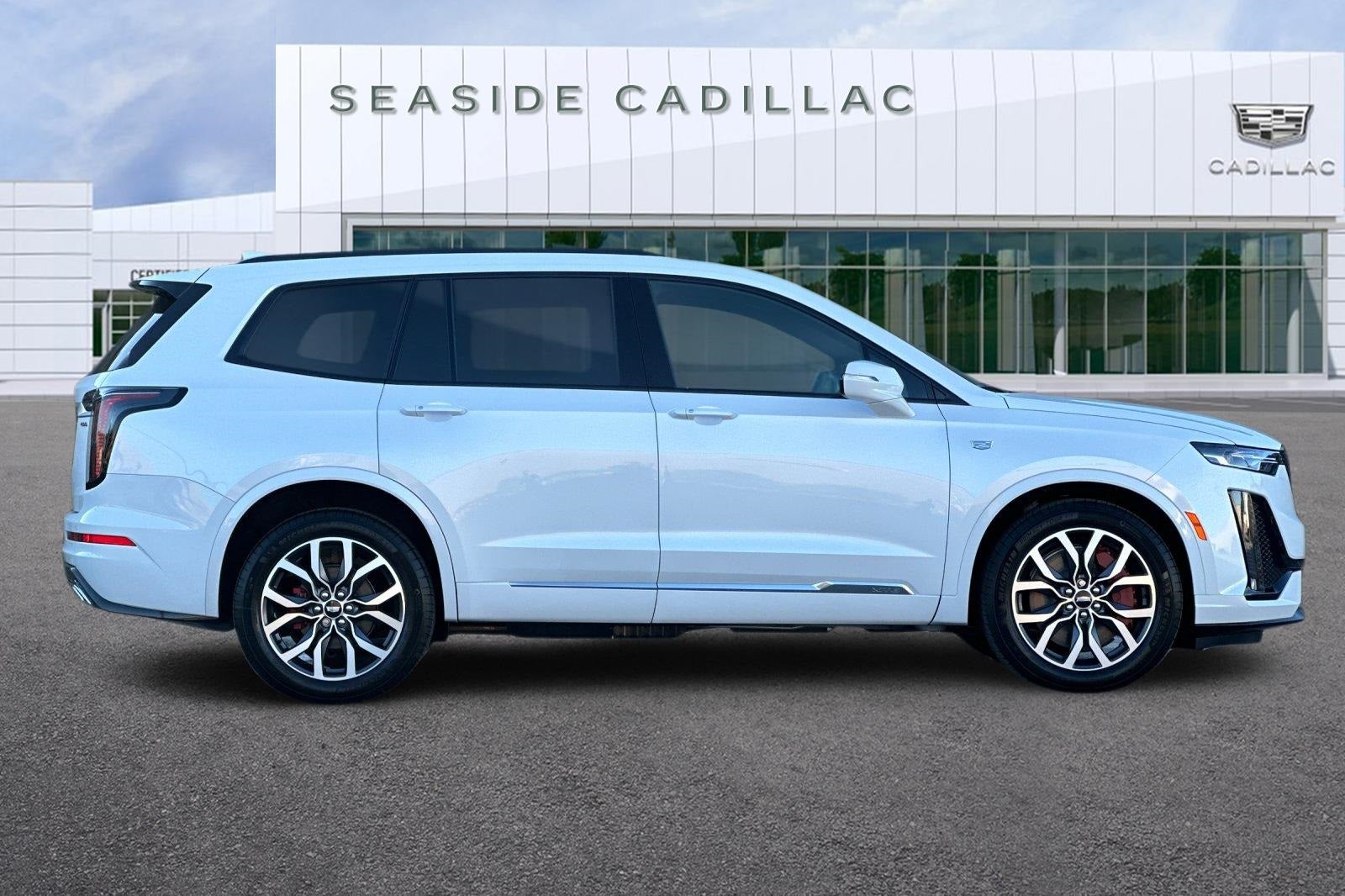 2025 Cadillac XT6 Sport