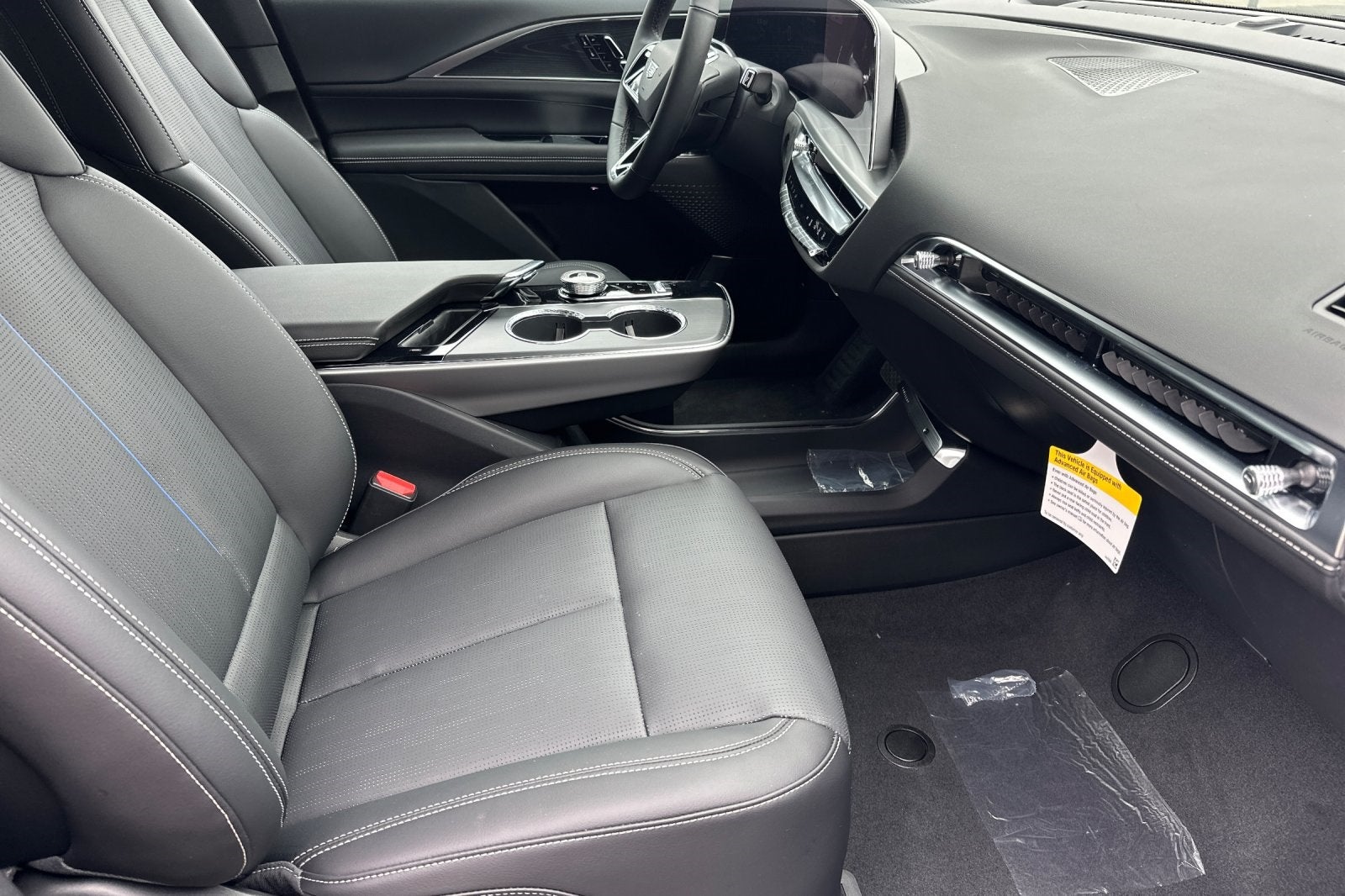 2025 Cadillac LYRIQ Luxury