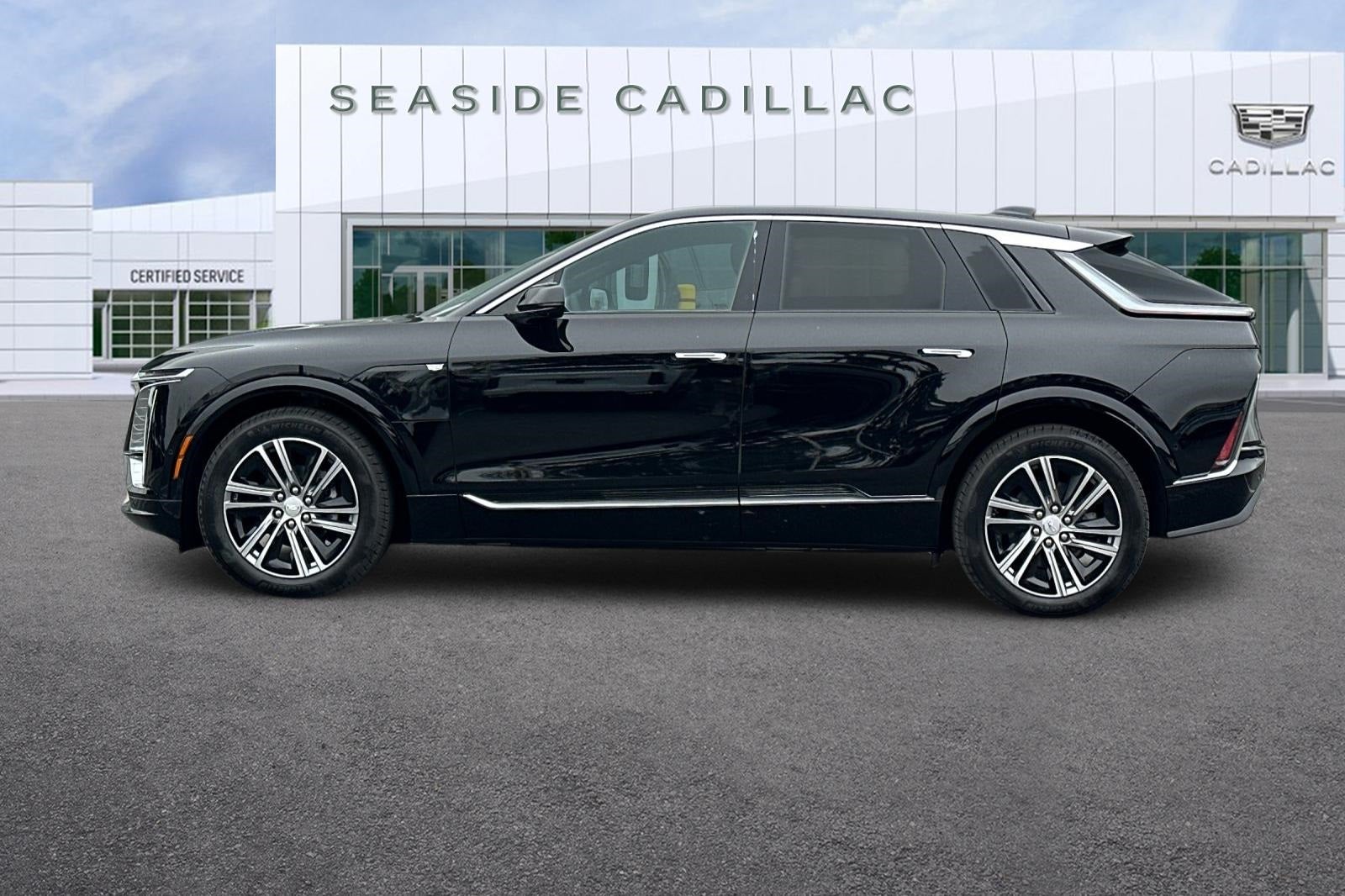 2025 Cadillac LYRIQ Luxury