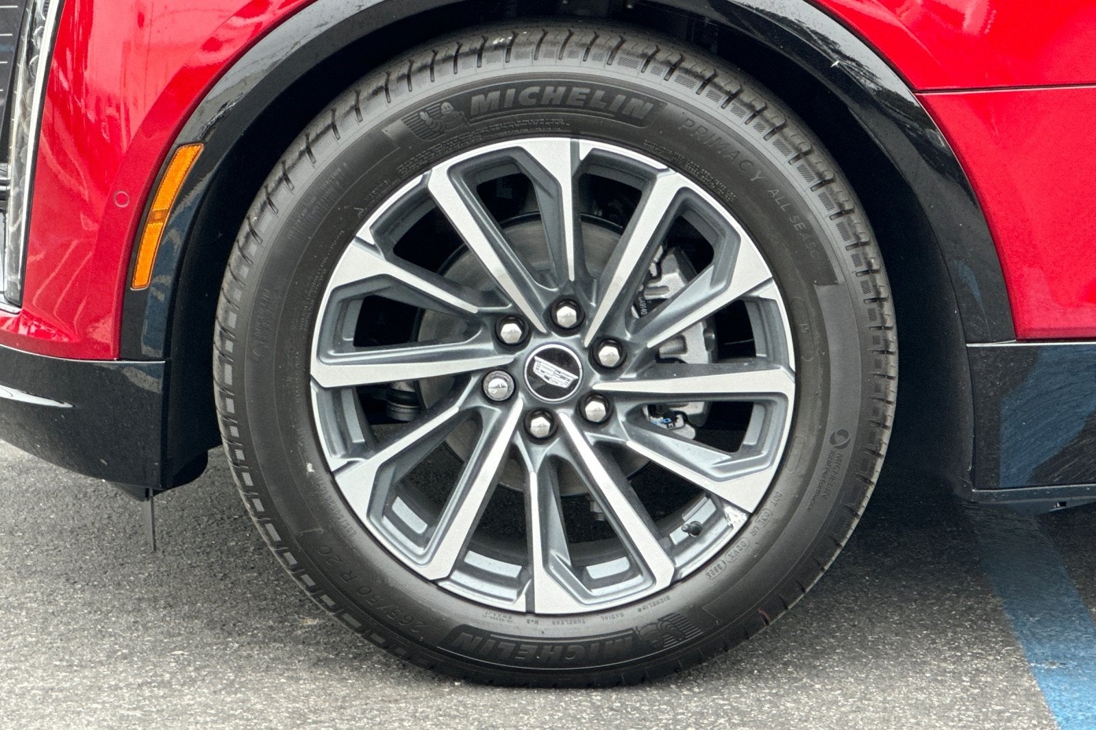 2025 Cadillac LYRIQ Sport