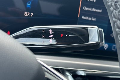 2025 Cadillac LYRIQ Sport