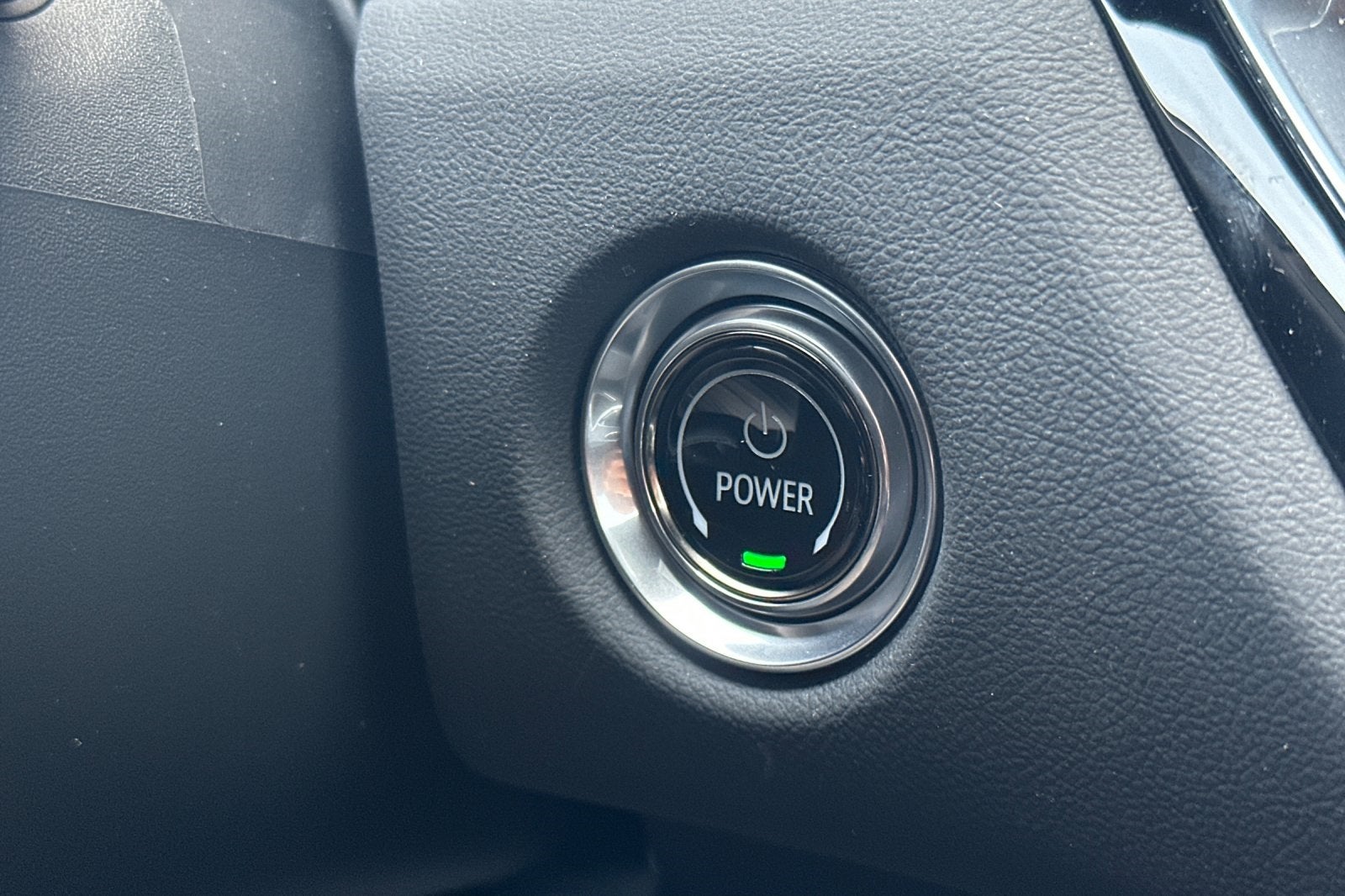 2025 Cadillac LYRIQ Sport