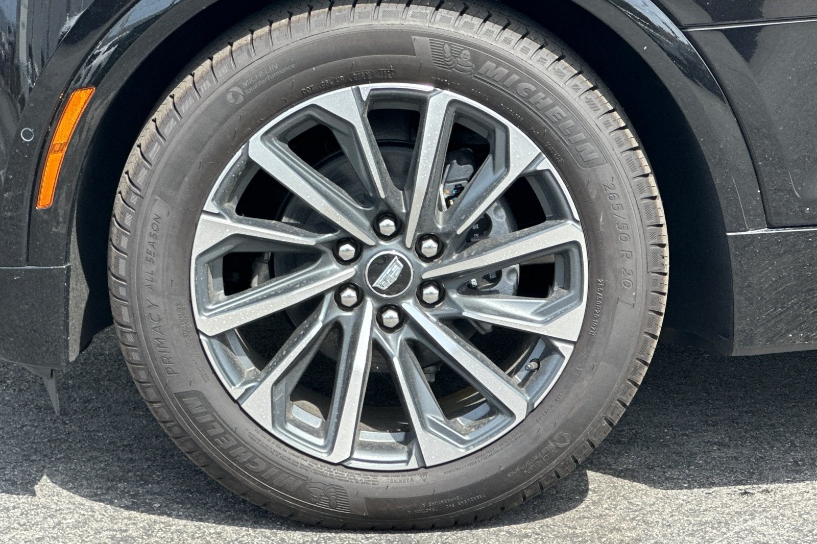 2025 Cadillac LYRIQ Sport