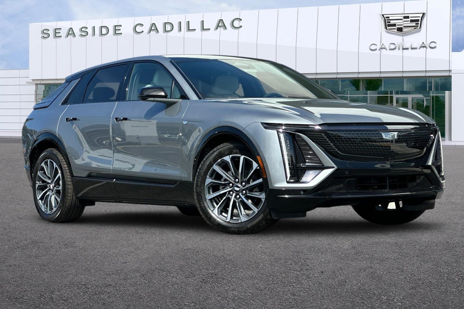 2025 Cadillac LYRIQ Sport