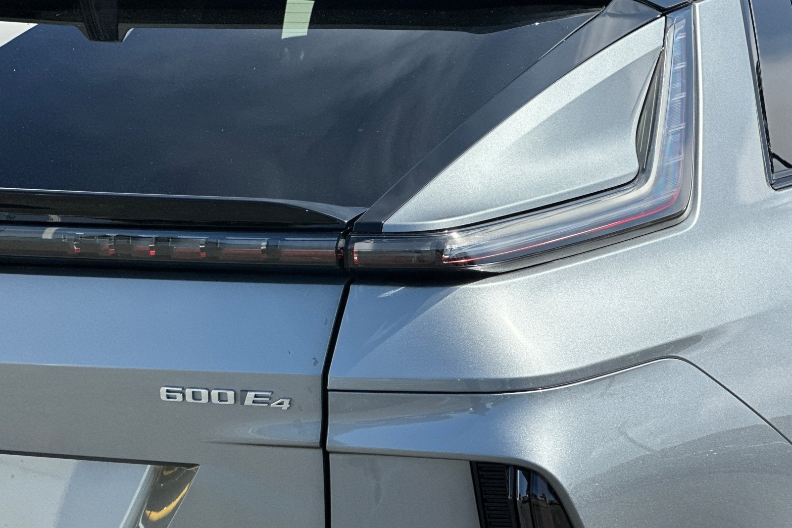 2025 Cadillac LYRIQ Sport