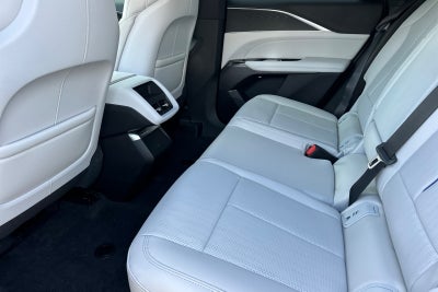 2025 Cadillac LYRIQ Sport