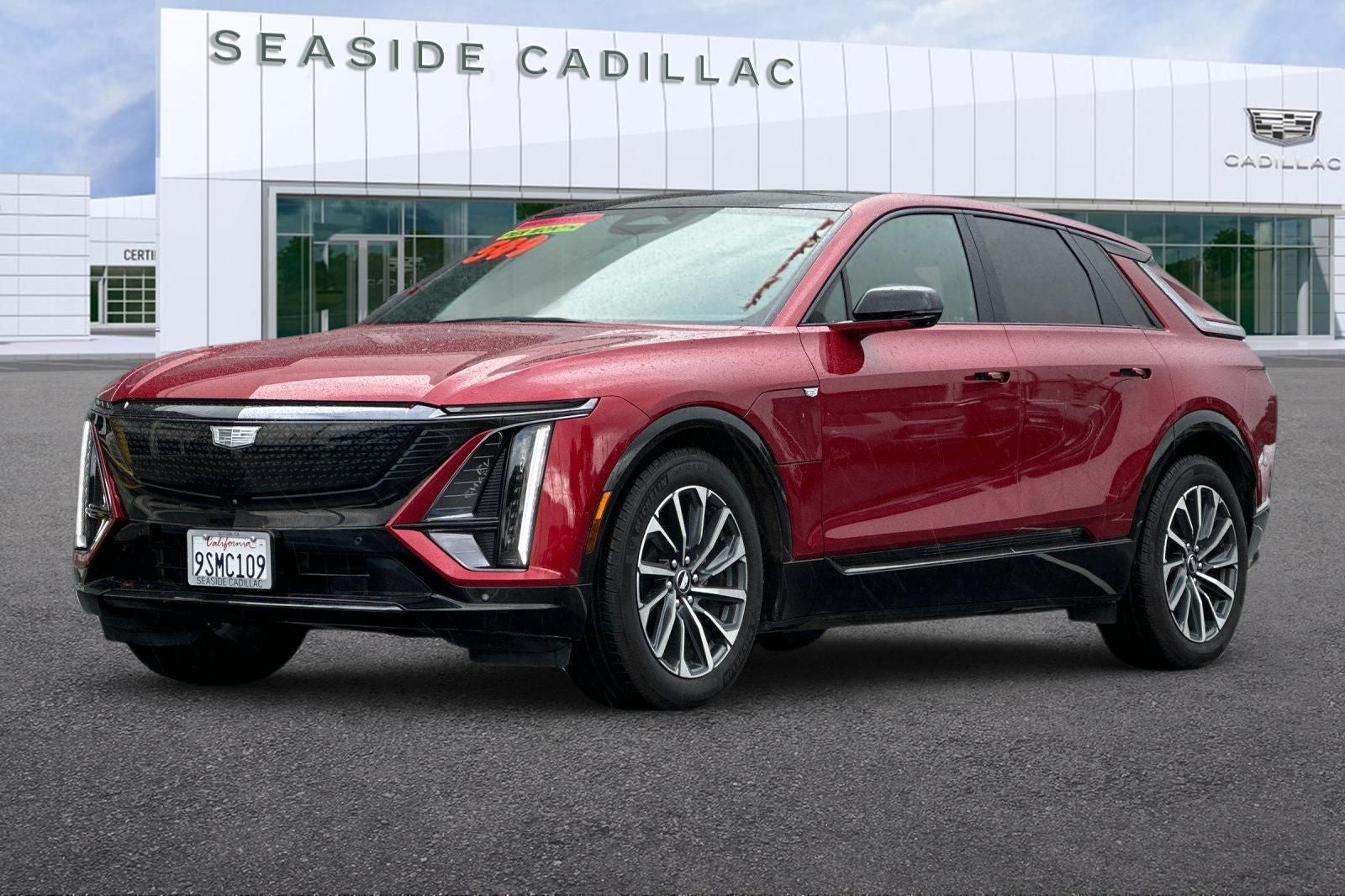 2025 Cadillac LYRIQ Sport