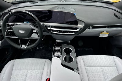 2025 Cadillac LYRIQ Sport