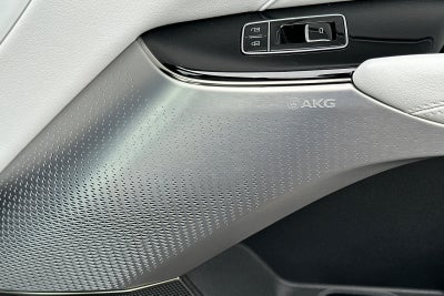 2025 Cadillac LYRIQ Sport