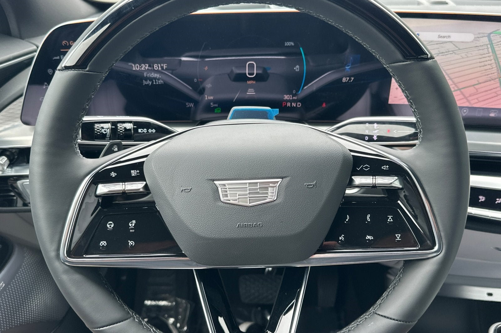 2025 Cadillac LYRIQ Sport