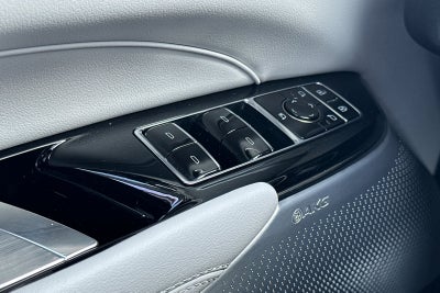 2025 Cadillac LYRIQ Sport