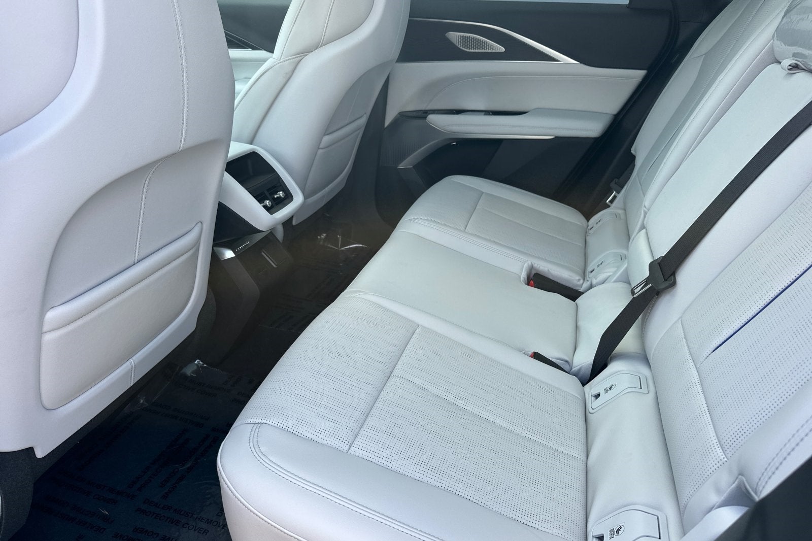 2025 Cadillac LYRIQ Sport