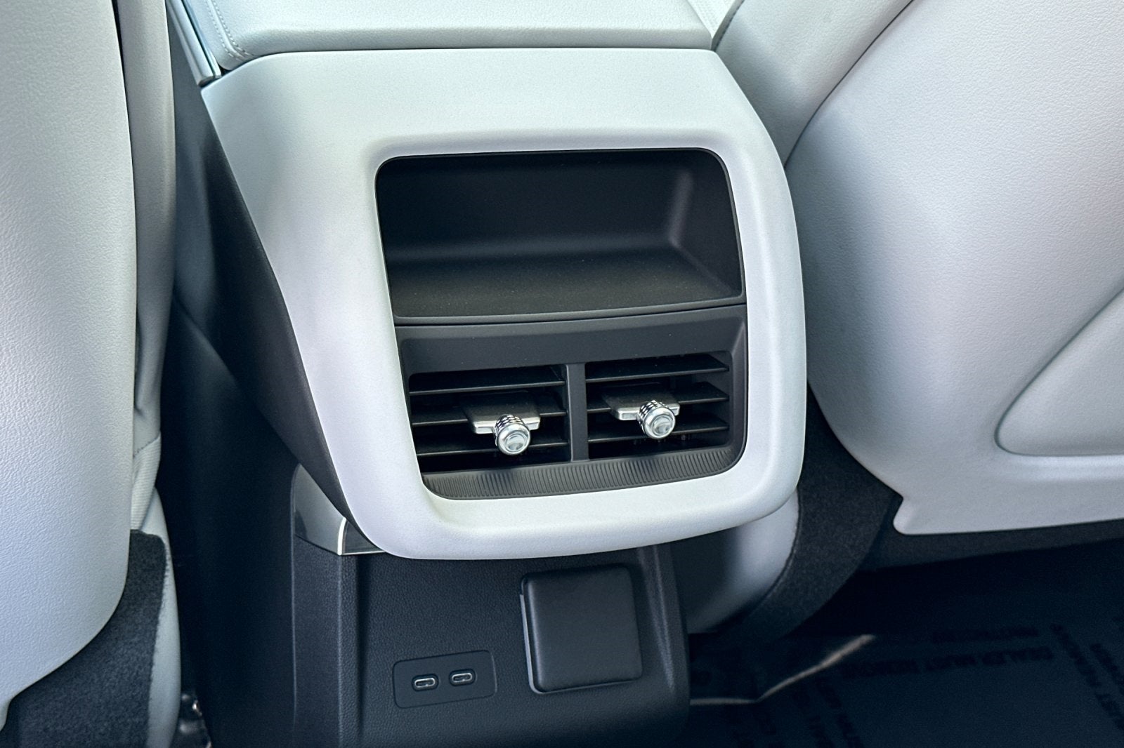 2025 Cadillac LYRIQ Sport