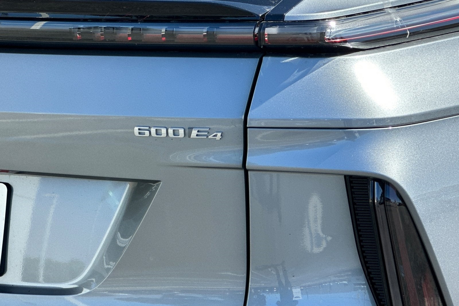 2025 Cadillac LYRIQ Sport