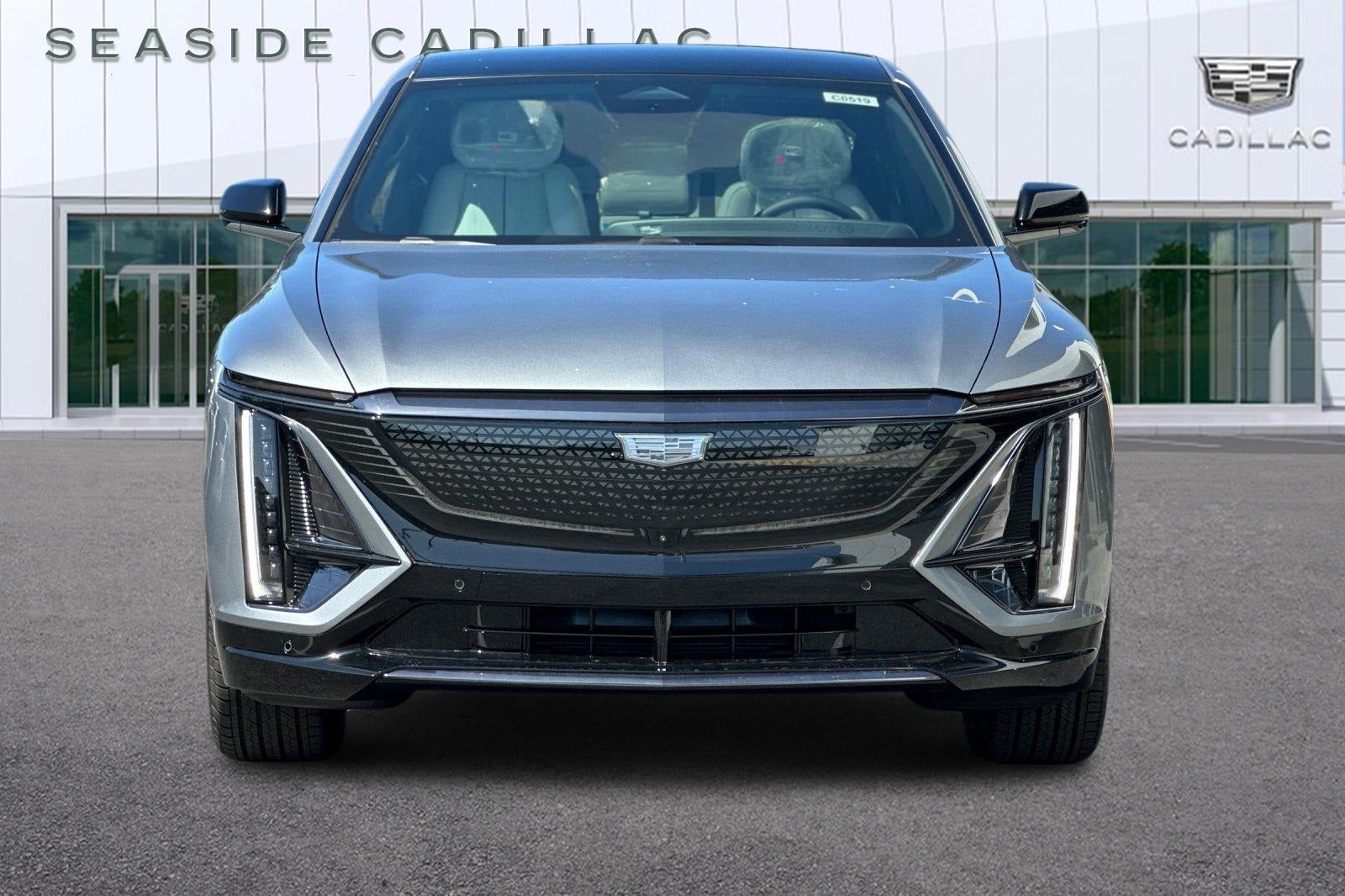 2025 Cadillac LYRIQ Sport