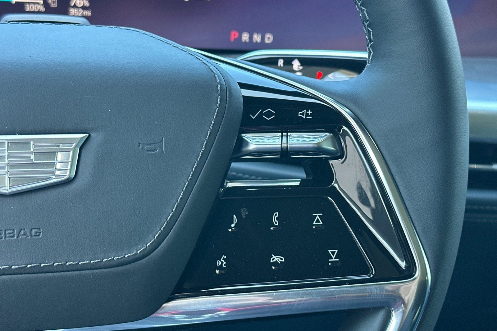 2026 Cadillac ESCALADE IQL Premium Sport