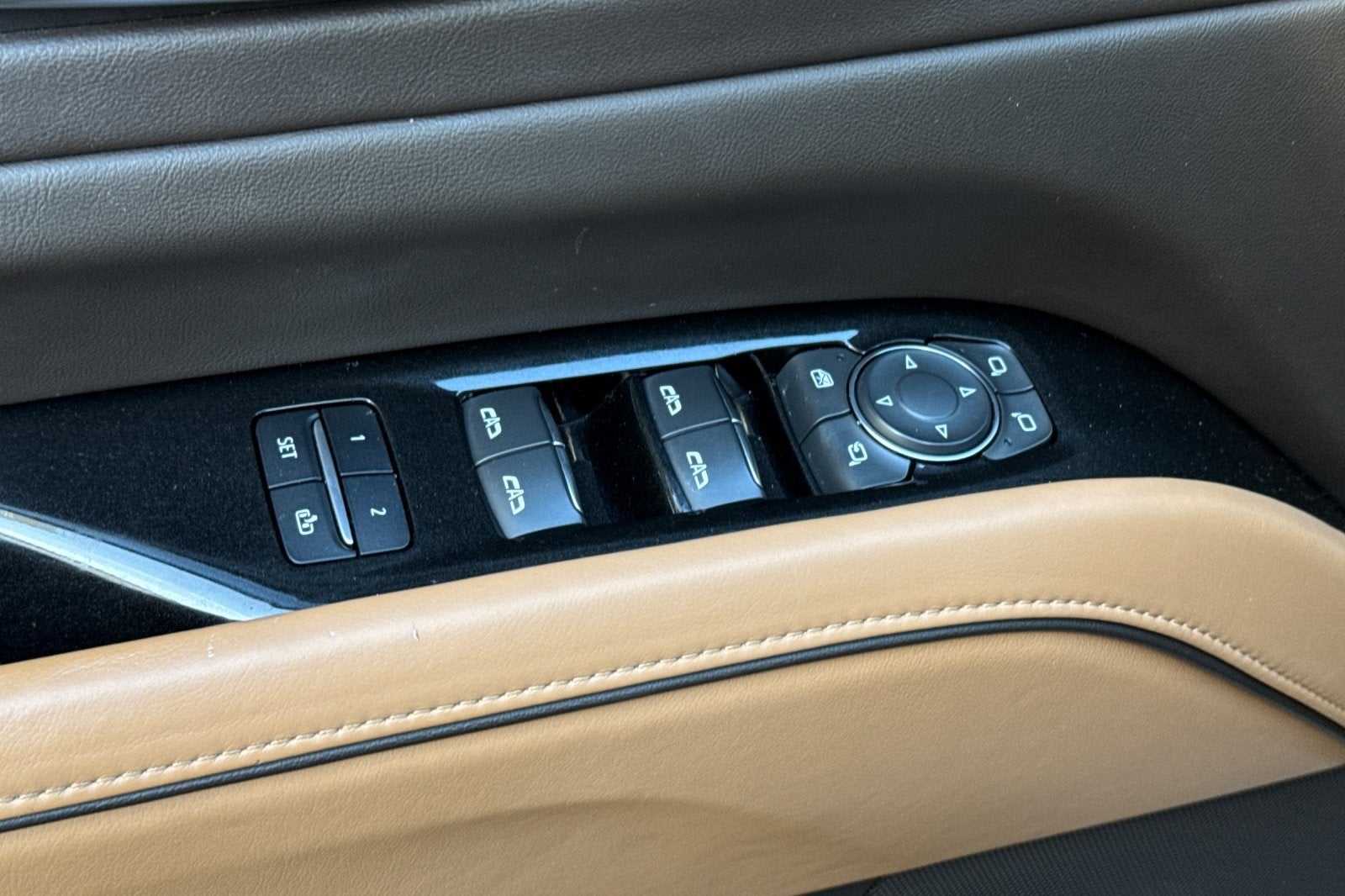 2021 Cadillac Escalade ESV Premium