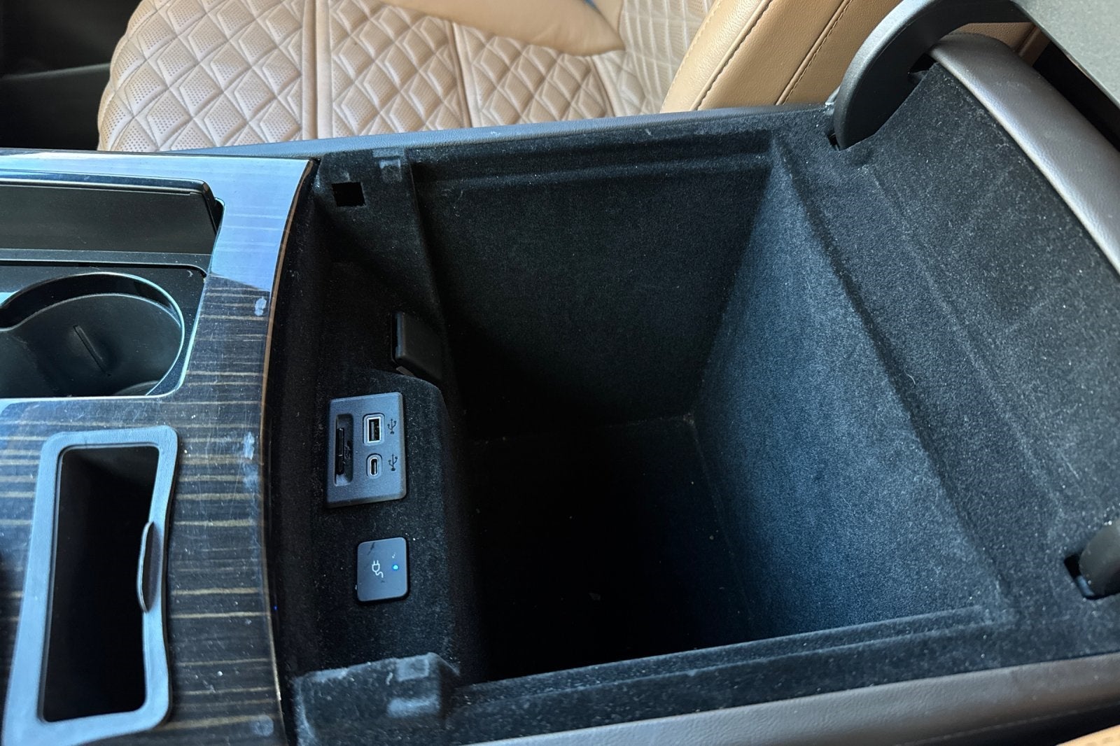 2021 Cadillac Escalade ESV Premium