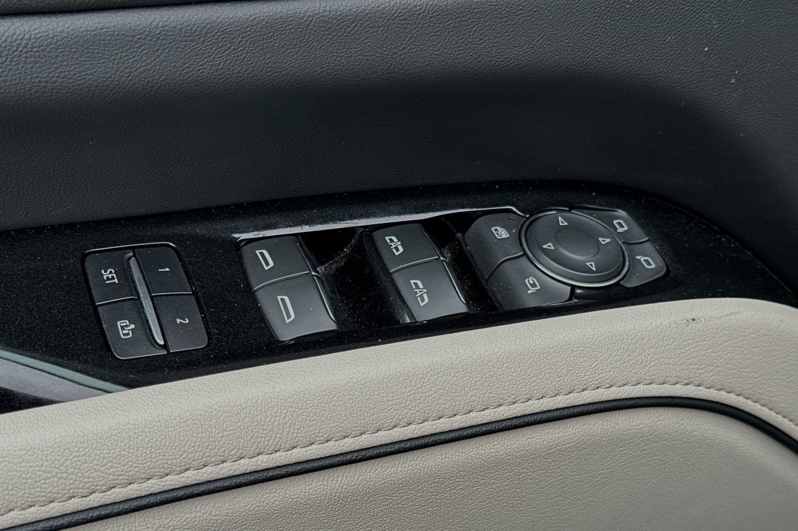 2023 Cadillac Escalade ESV Sport