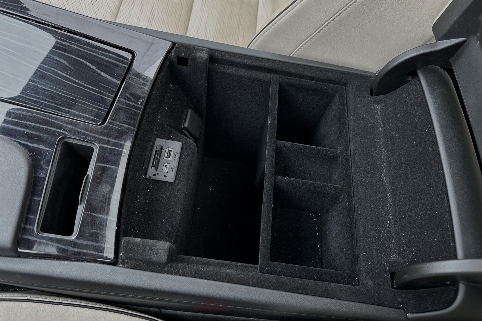 2023 Cadillac Escalade ESV Sport