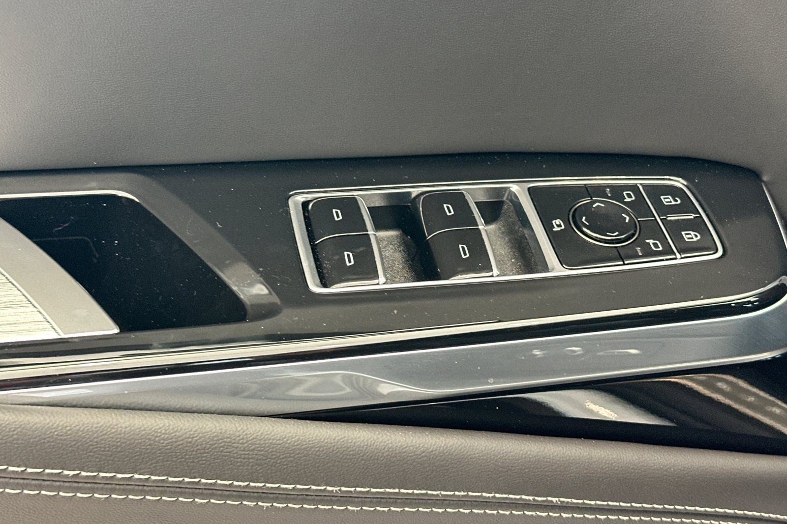 2026 Cadillac Escalade ESV Platinum Edition