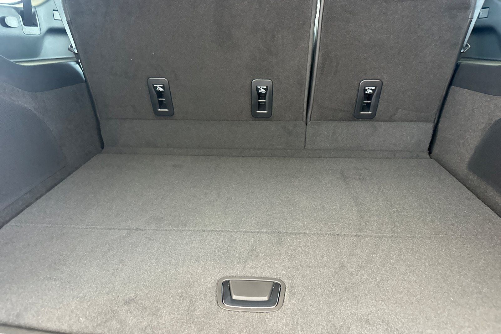 2026 Cadillac Escalade ESV Platinum Edition