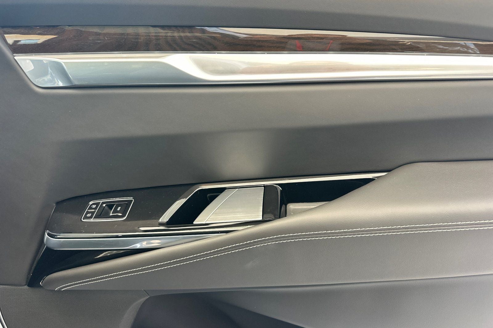 2026 Cadillac Escalade ESV Platinum Edition