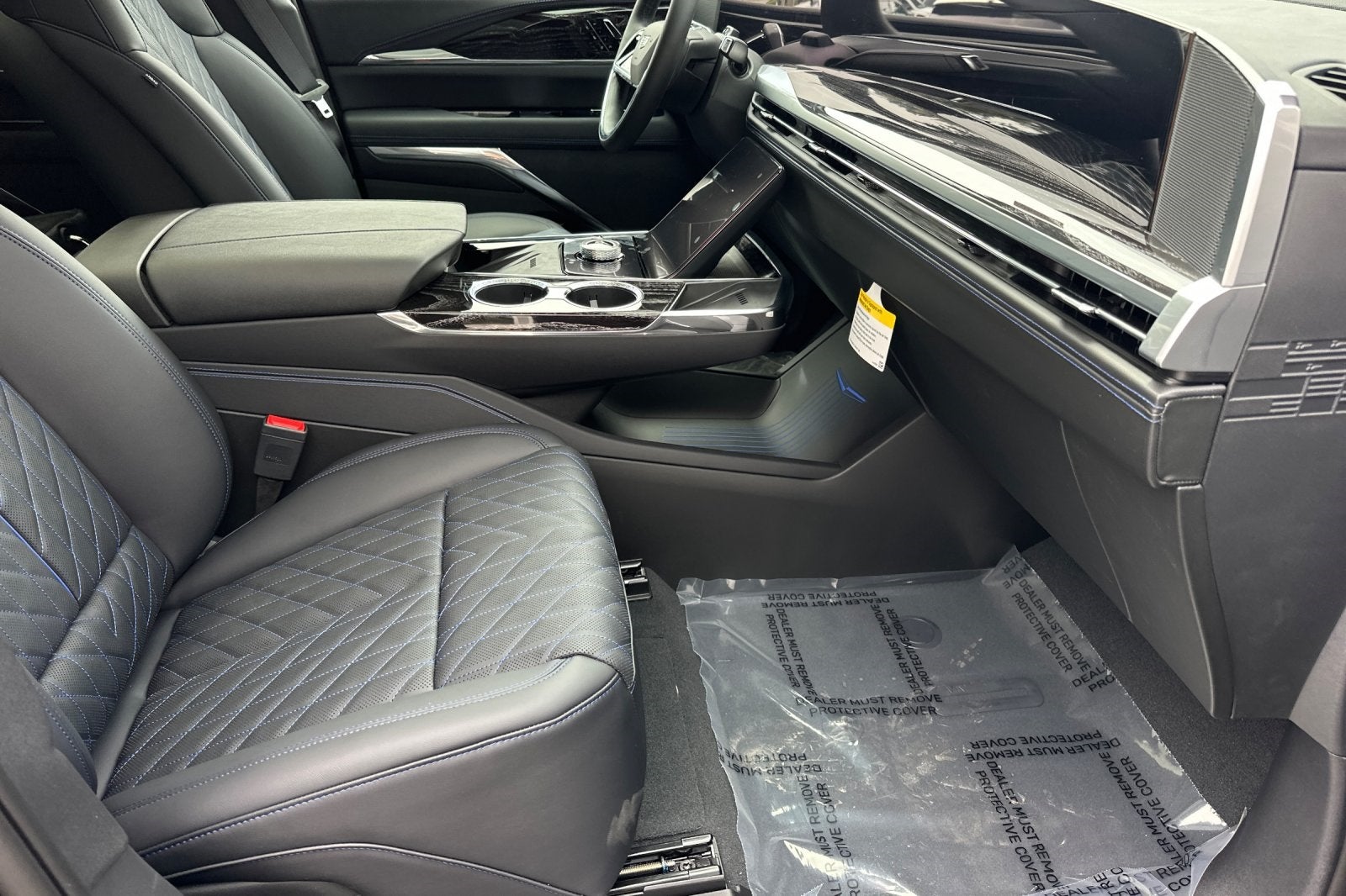 2025 Cadillac ESCALADE IQ Luxury 1