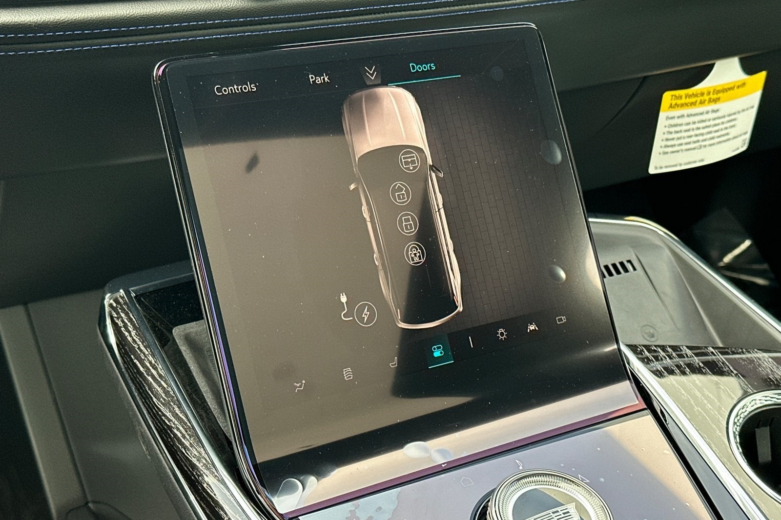 2025 Cadillac ESCALADE IQ Luxury 1