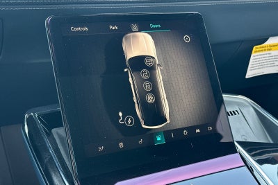 2025 Cadillac ESCALADE IQ Luxury 2