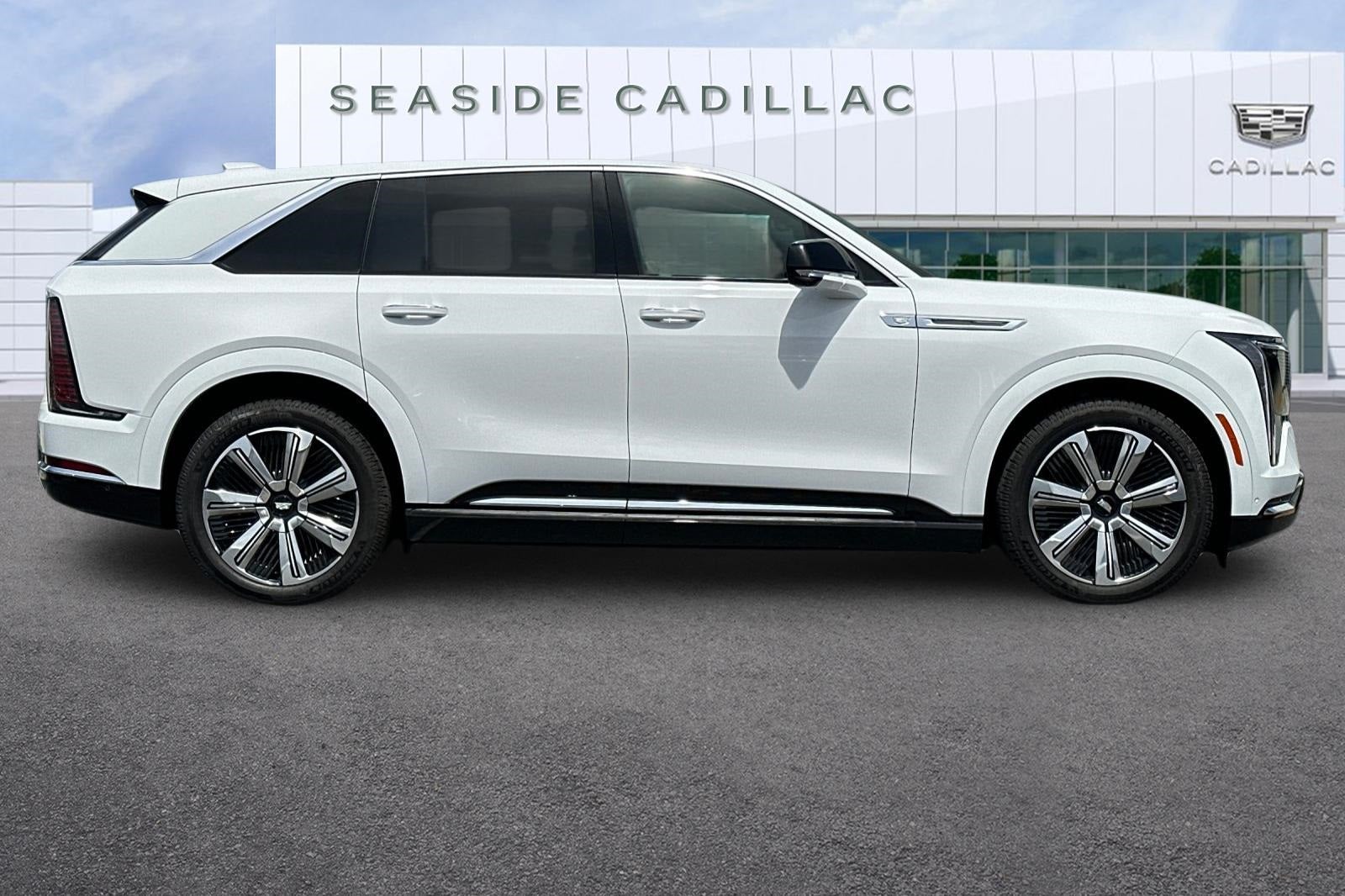 2025 Cadillac ESCALADE IQ Luxury 2