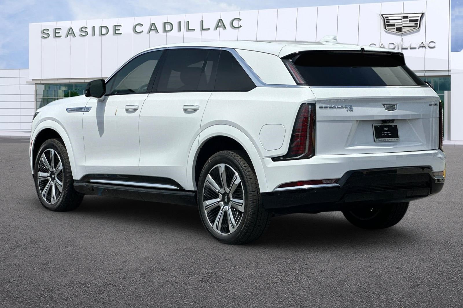 2025 Cadillac ESCALADE IQ Luxury 2