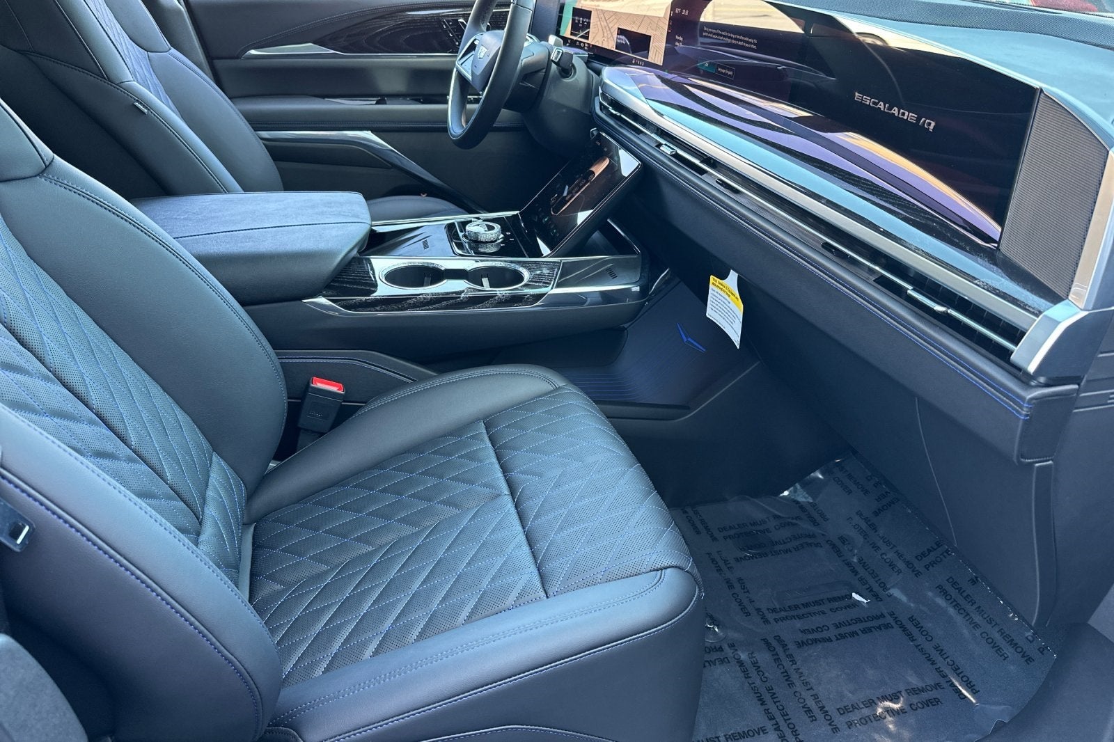 2025 Cadillac ESCALADE IQ Sport 1