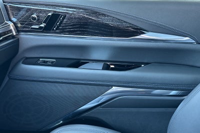 2025 Cadillac ESCALADE IQ Sport 1