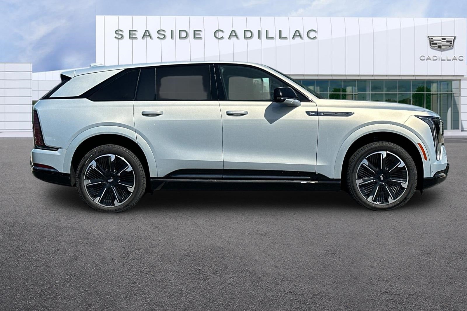 2025 Cadillac ESCALADE IQ Sport 1